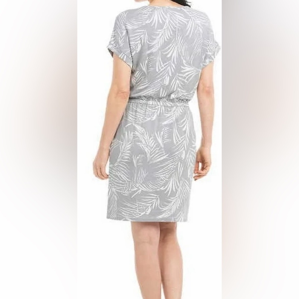 Hilary Radley Gray and White Leaf Print Dress - Picture 3 of 11